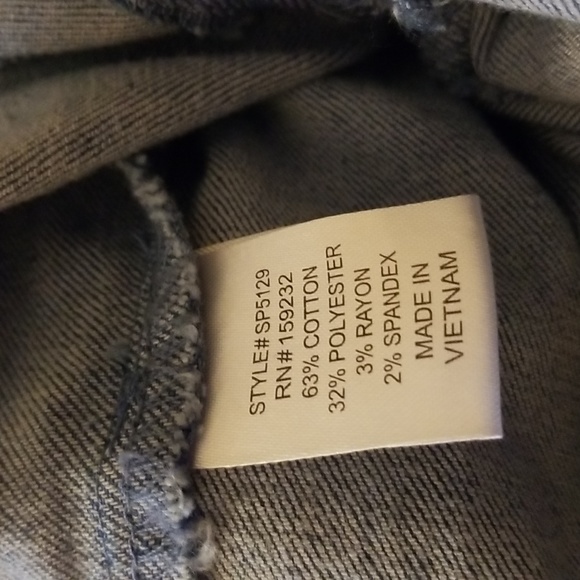 Like New Denim jumpsuit - Picture 7 of 7